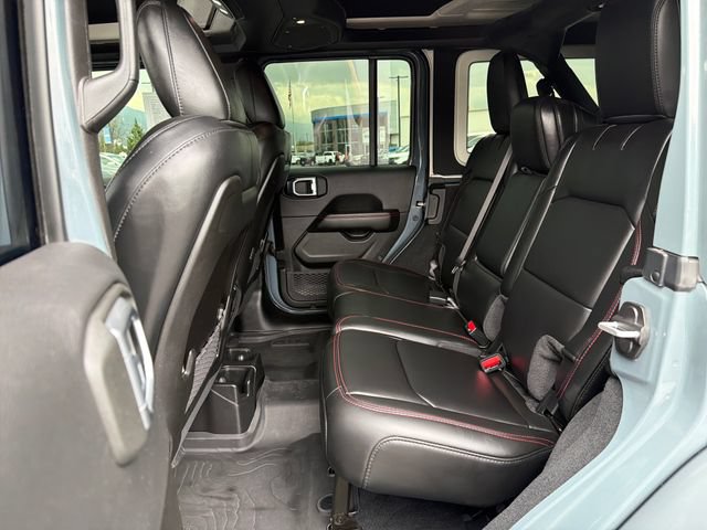 Used 2024 Jeep Wrangler Unlimited Rubicon AWD/4WD image 24