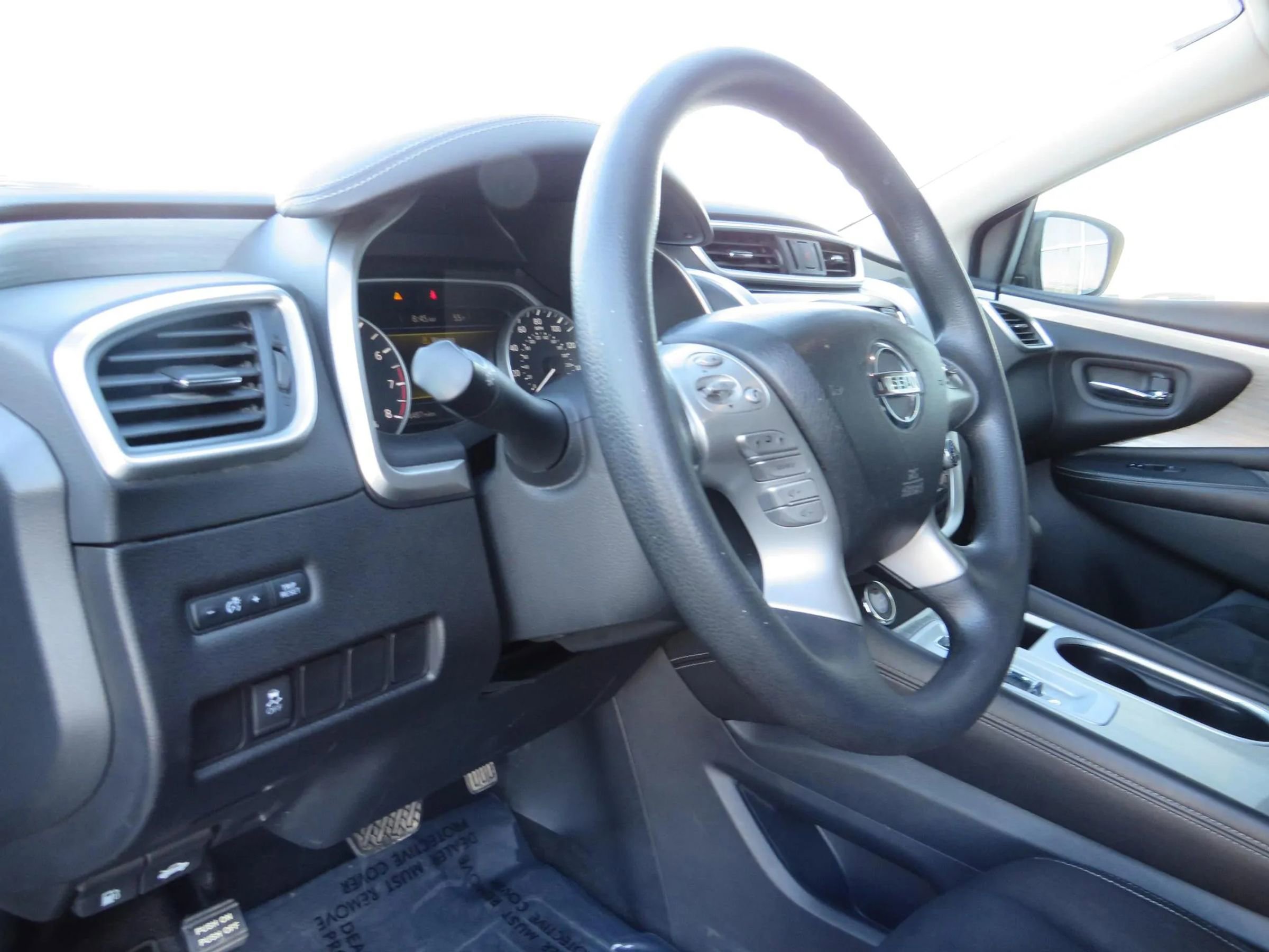 Used 2018 Nissan Murano S image 13