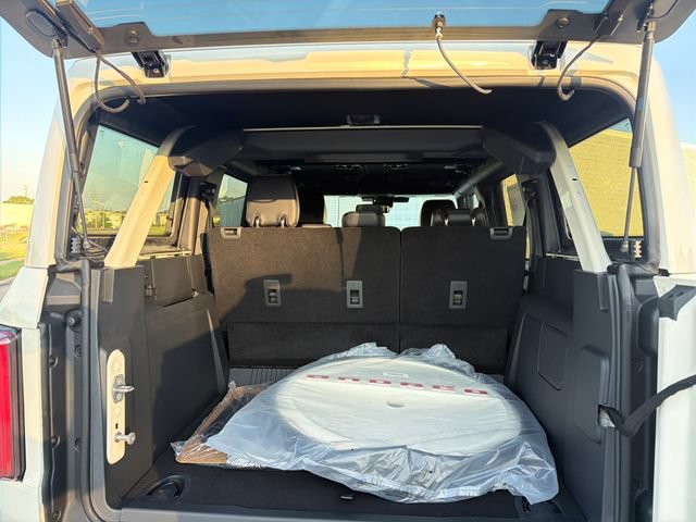 New 2026 Ford Bronco Outer Banks w/ Sasquatch Package AWD/4WD image 7