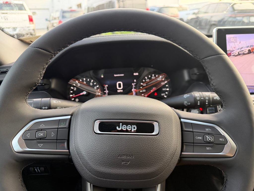 New 2026 Jeep Compass Latitude AWD/4WD image 21