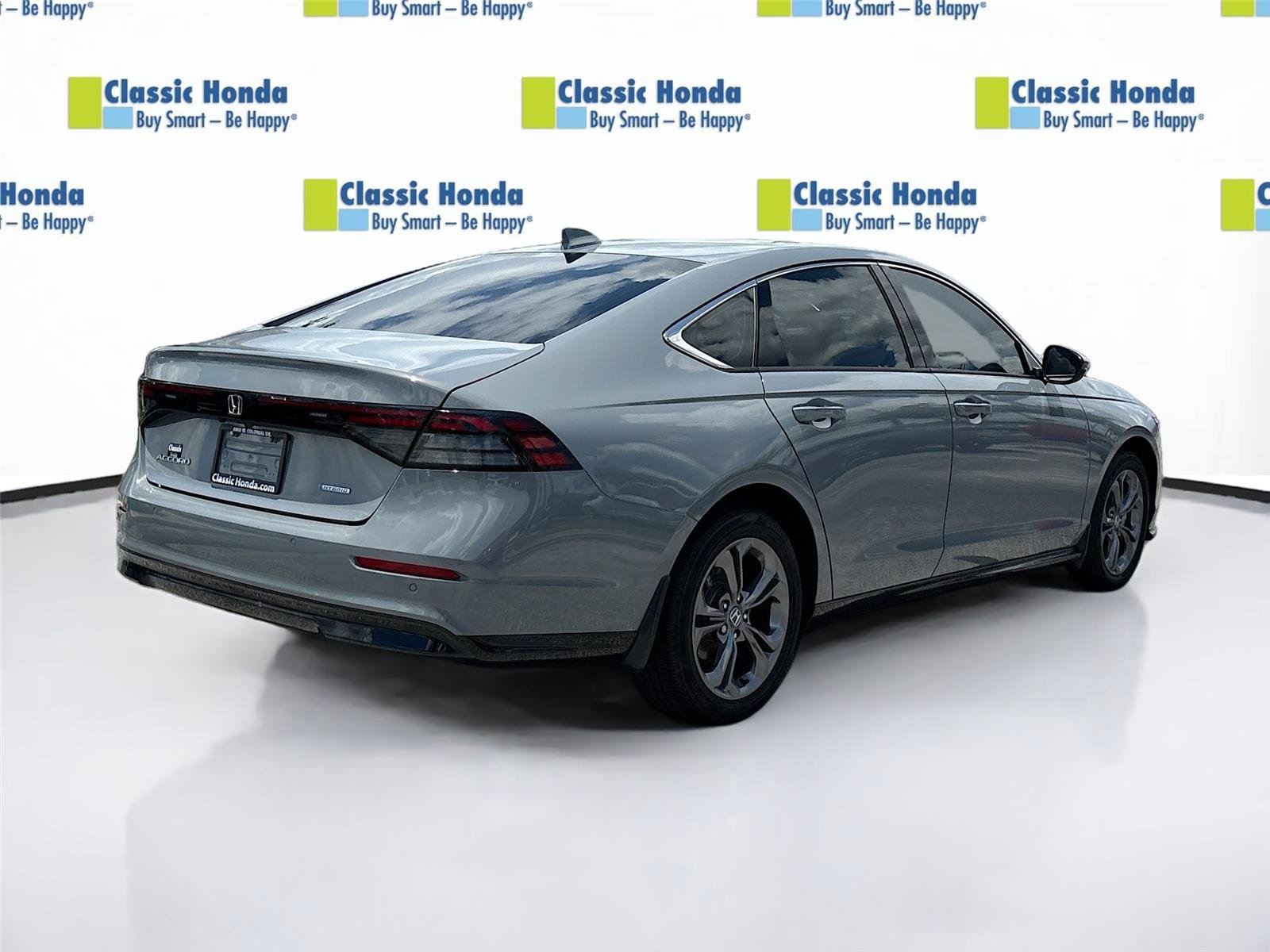 Used 2023 Honda Accord EX-L image 8