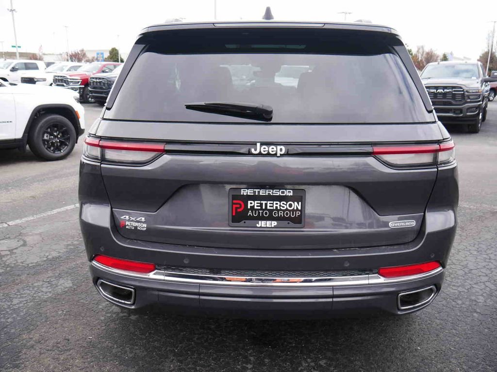 Used 2024 Jeep Grand Cherokee Overland image 19