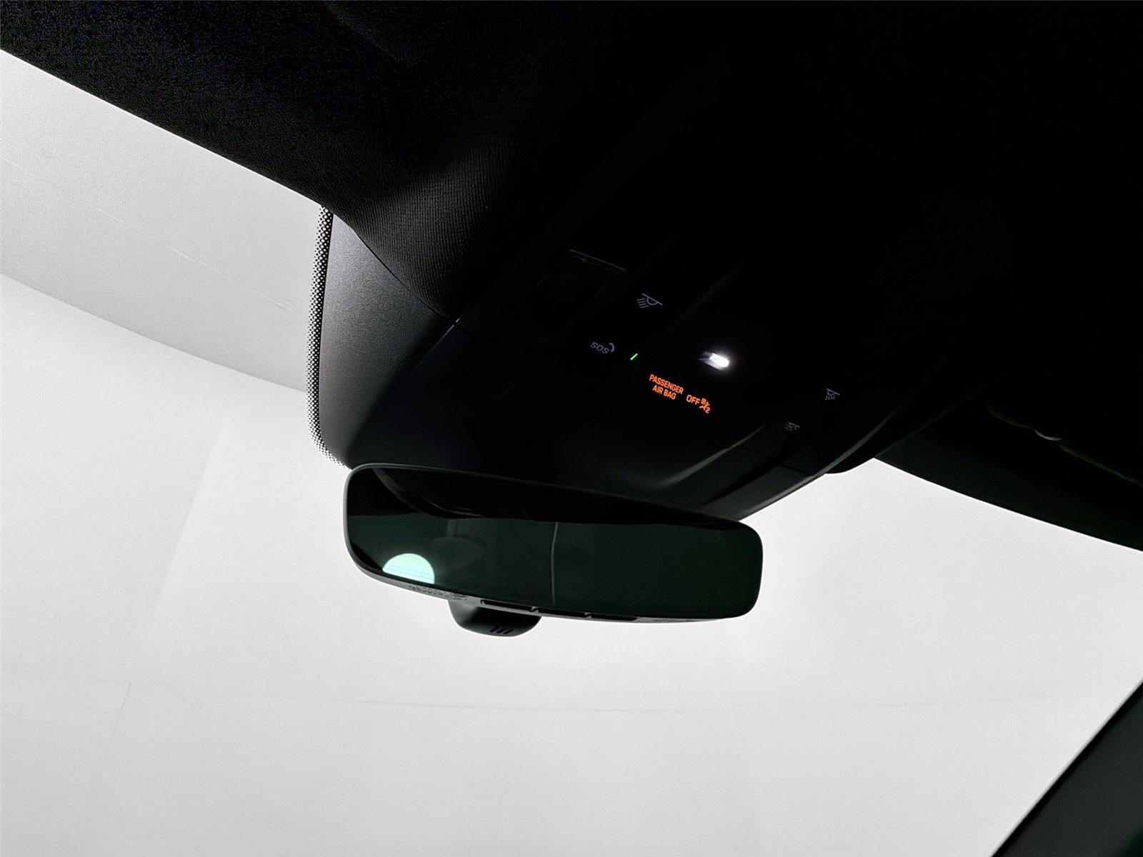 Certified 2026 Porsche Taycan RWD image 25