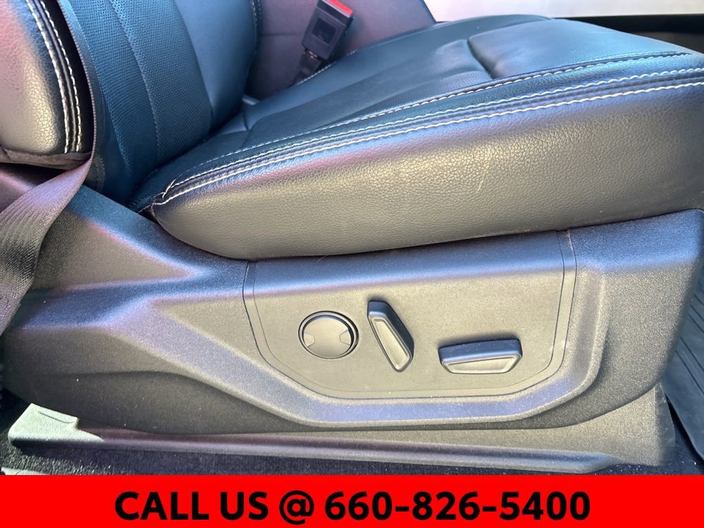Used 2019 Ford F150 Lariat image 7
