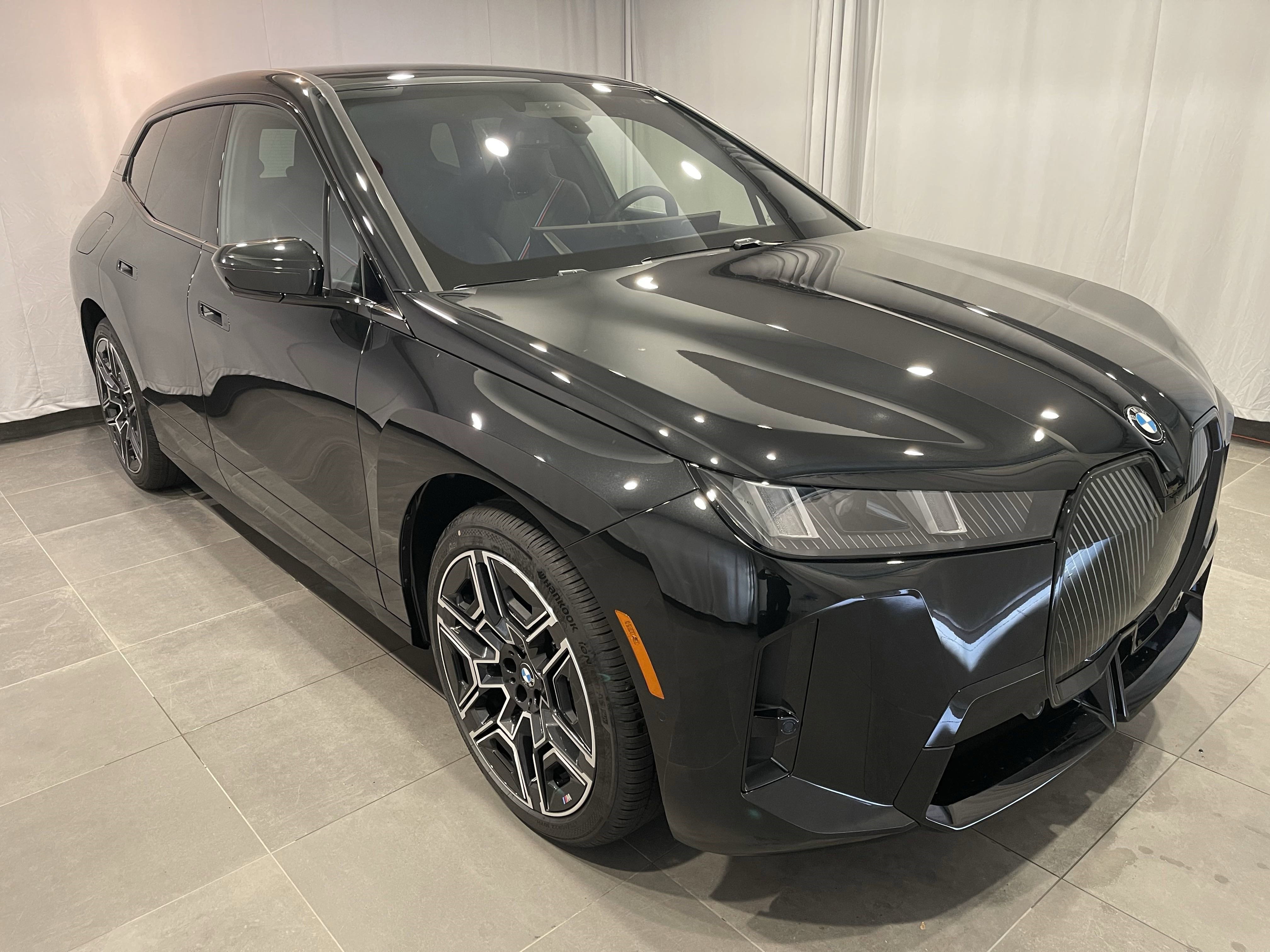 New 2026 BMW iX xDrive45 image 3