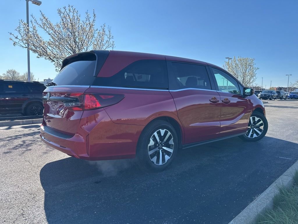 Used 2025 Honda Odyssey EX-L image 12