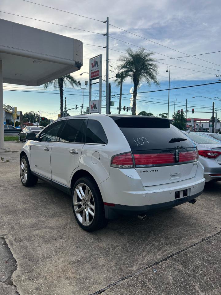 Used 2010 Lincoln MKX 2WD image 4