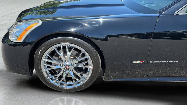 Used 2006 Cadillac XLR V RWD image 41