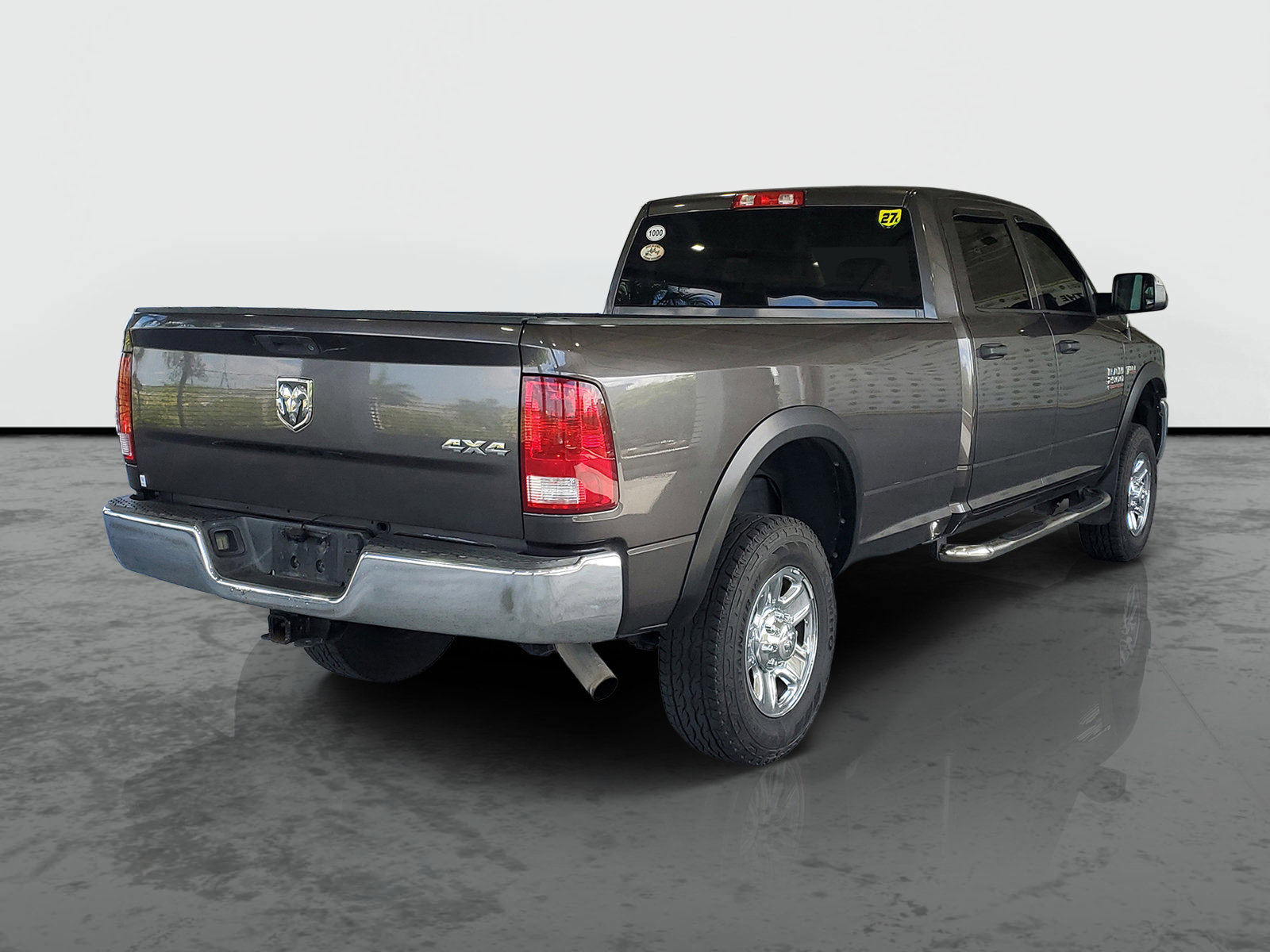 Used 2016 RAM 2500 Tradesman w/ Chrome Appearance Group AWD/4WD image 2