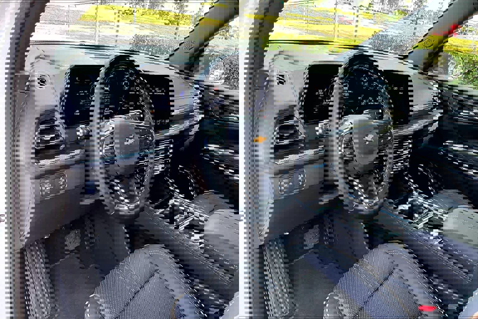 Used 2026 Chevrolet Traverse High Country image 18