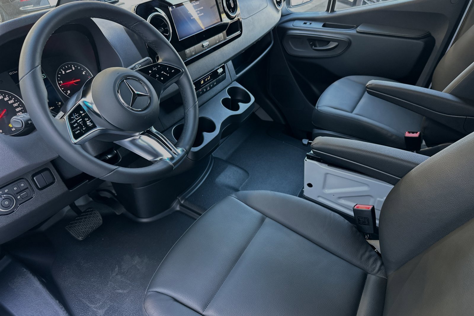 New 2025 Mercedes-Benz Sprinter 3500 image 10