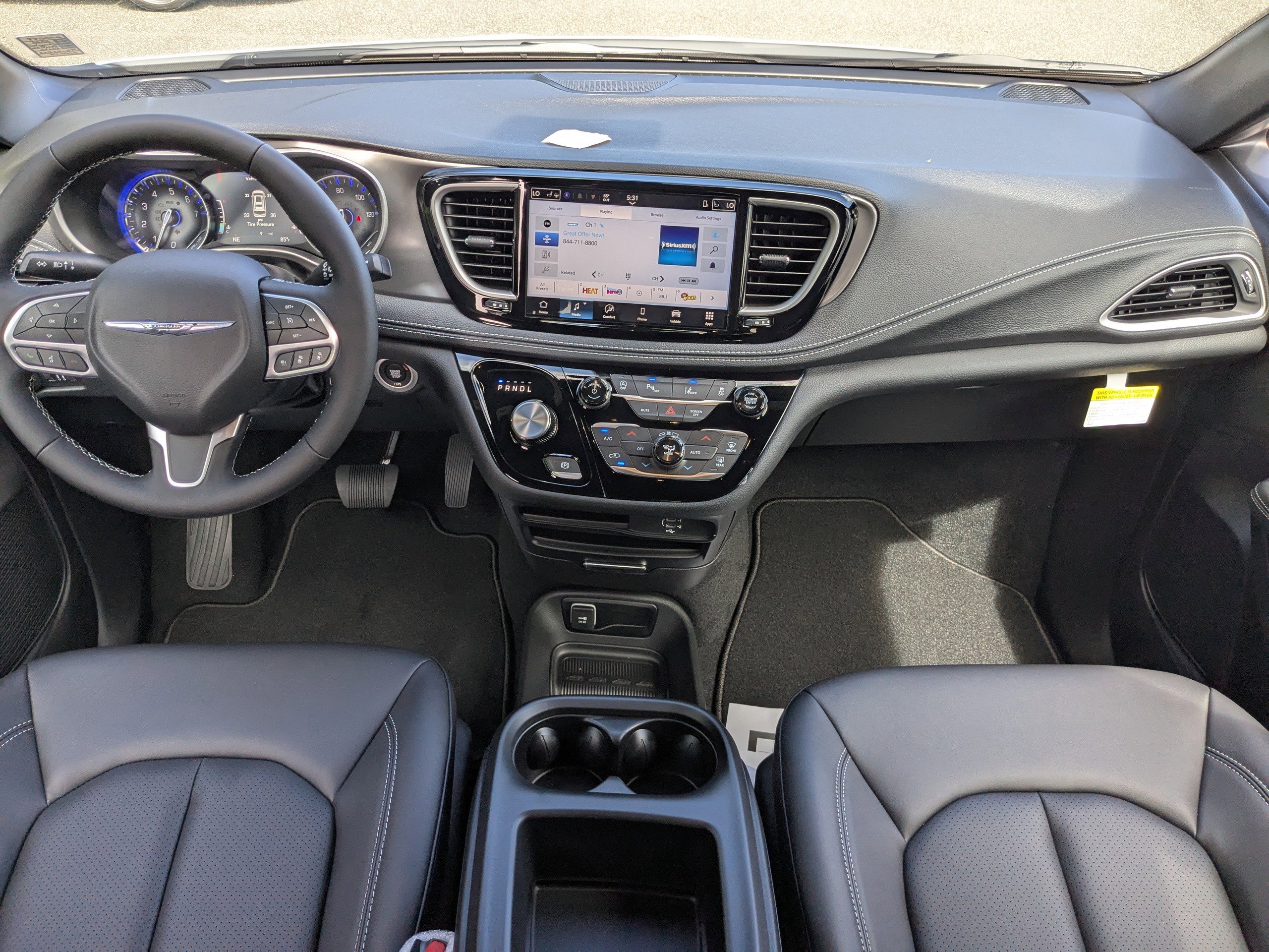 New 2026 Chrysler Pacifica Select image 14