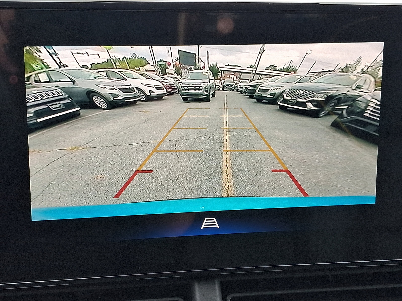 Used 2025 Chevrolet Trax ACTIV FWD image 19