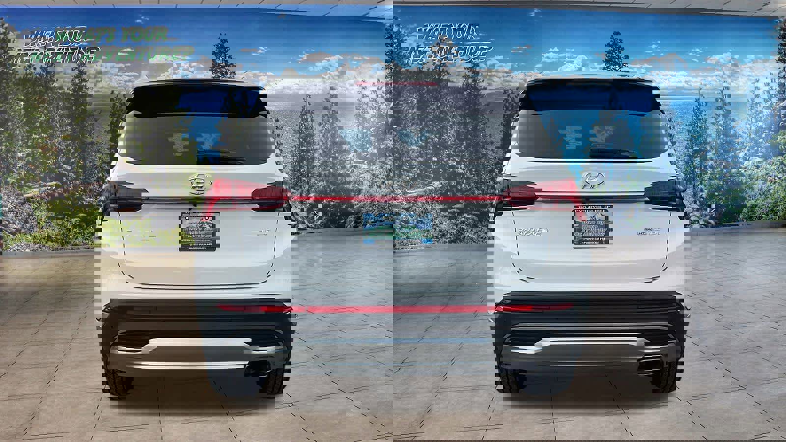 Used 2023 Hyundai Santa Fe Limited w/ Cargo Package image 6