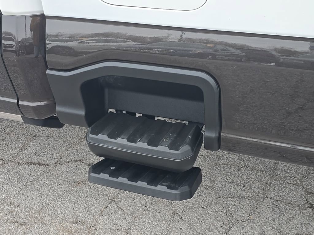 Used 2024 Ford F350 King Ranch image 15