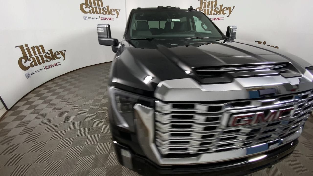 New 2026 GMC Sierra 2500 Denali w/ Denali Reserve Package AWD/4WD image 3