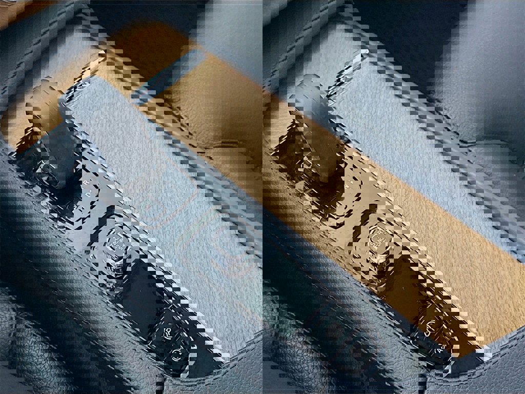 Used 2022 Volvo XC90 T8 Inscription Expression w/ Protection Package Premier image 11