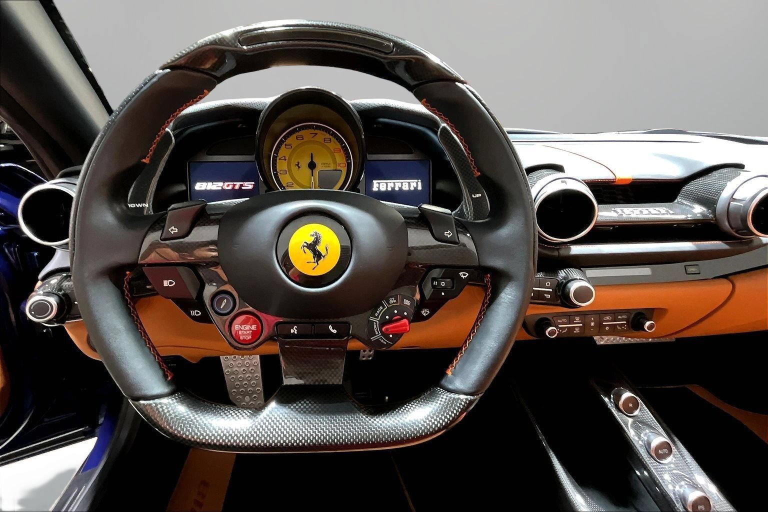 Used 2022 Ferrari 812 GTS RWD image 9