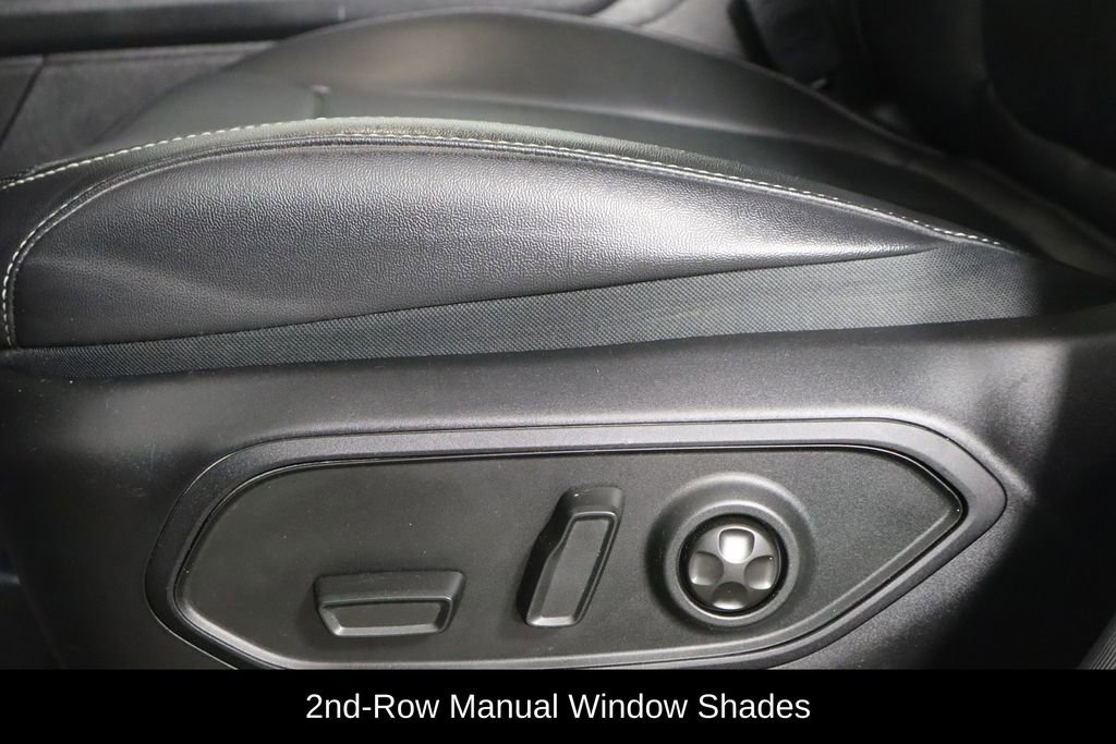 Used 2023 Jeep Grand Cherokee Limited w/ Luxury Tech Group II AWD/4WD image 25
