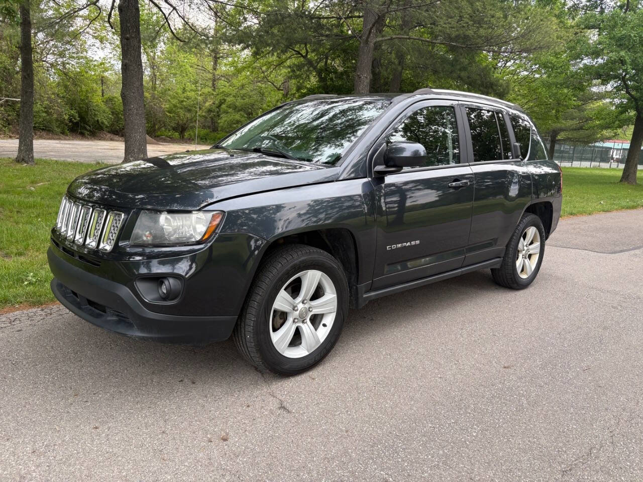 Used 2014 Jeep Compass Latitude w/ Sun/Sound Group
