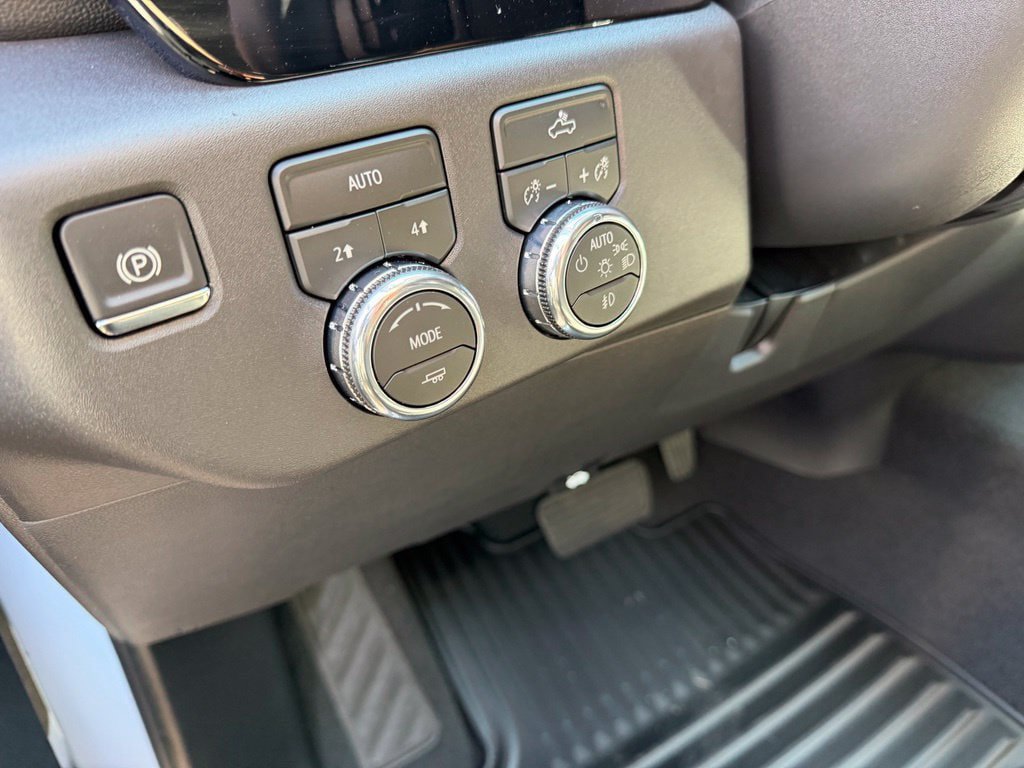 New 2026 GMC Sierra 1500 Elevation AWD/4WD image 17