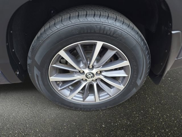 Used 2018 Toyota Highlander XLE image 37