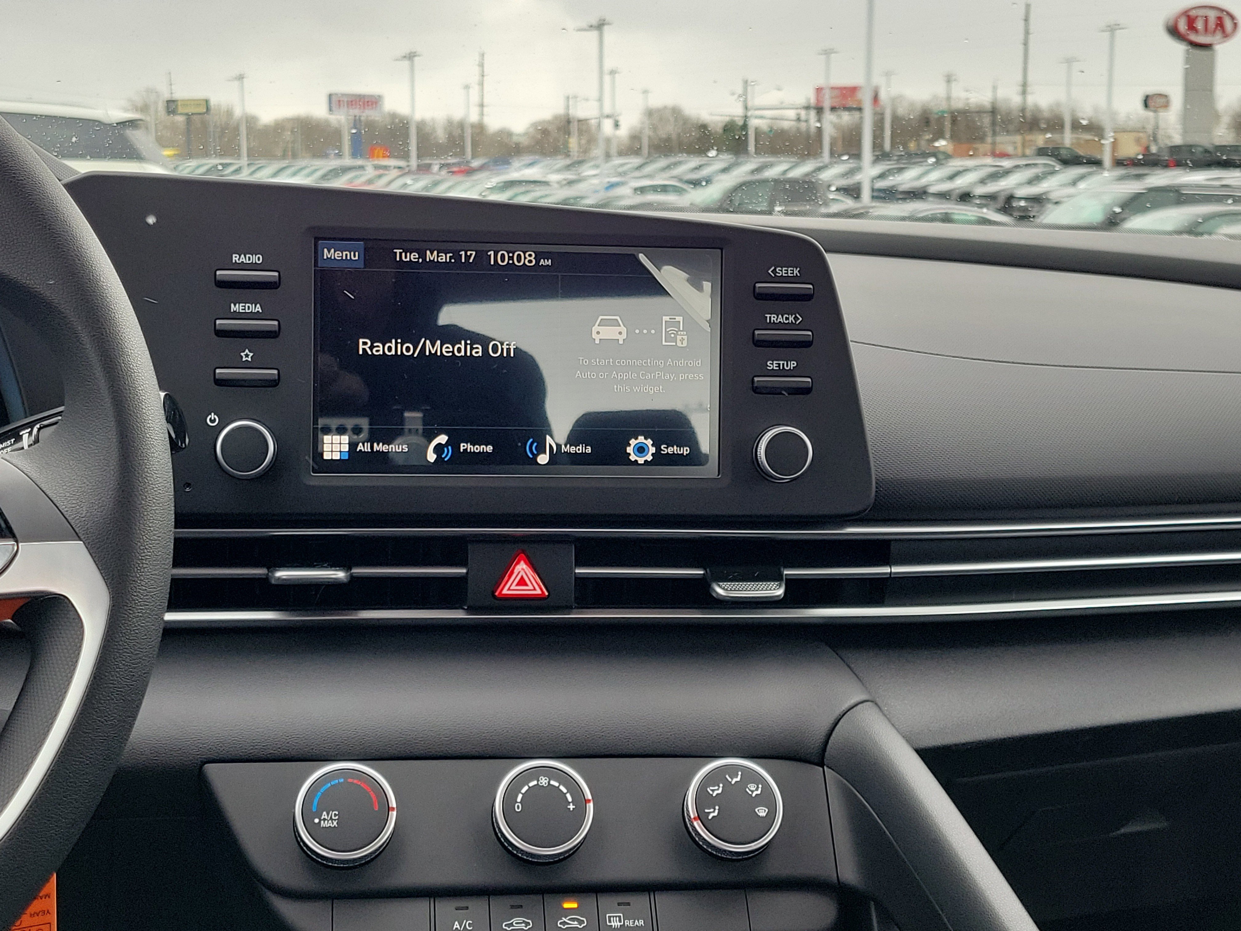 New 2026 Hyundai Elantra SE image 10