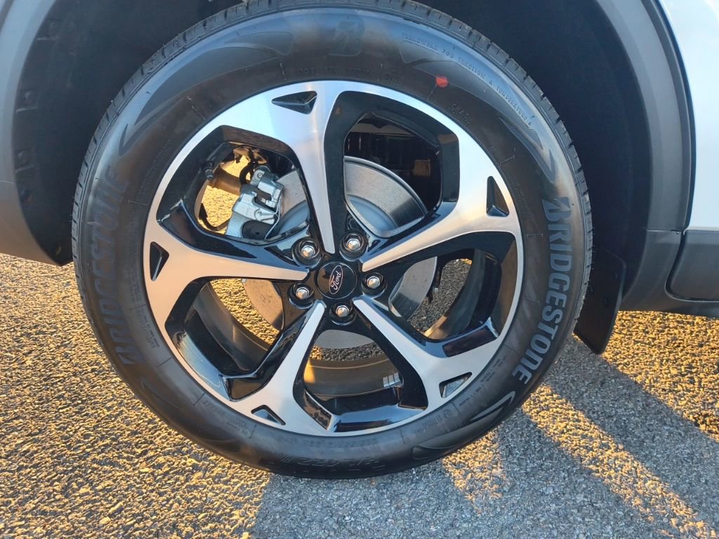 New 2026 Ford Escape Active image 11