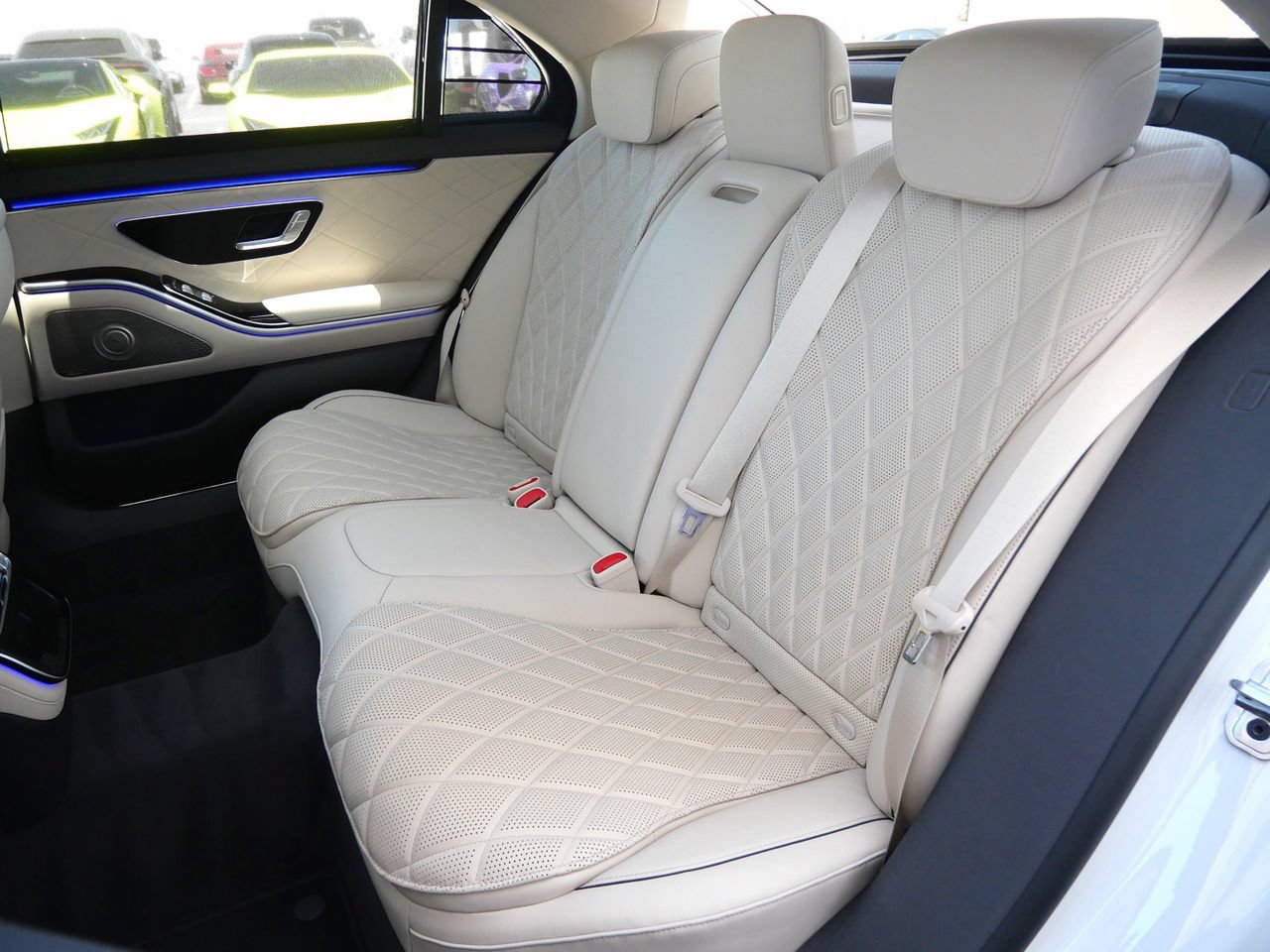 Used 2025 Mercedes-Benz S 580e 4MATIC Sedan image 18