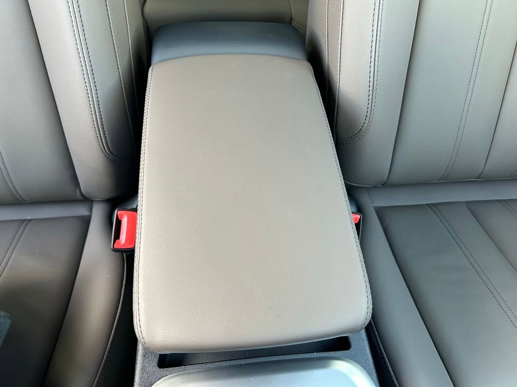 Used 2025 Audi Q5 Premium w/ Convenience Package image 45