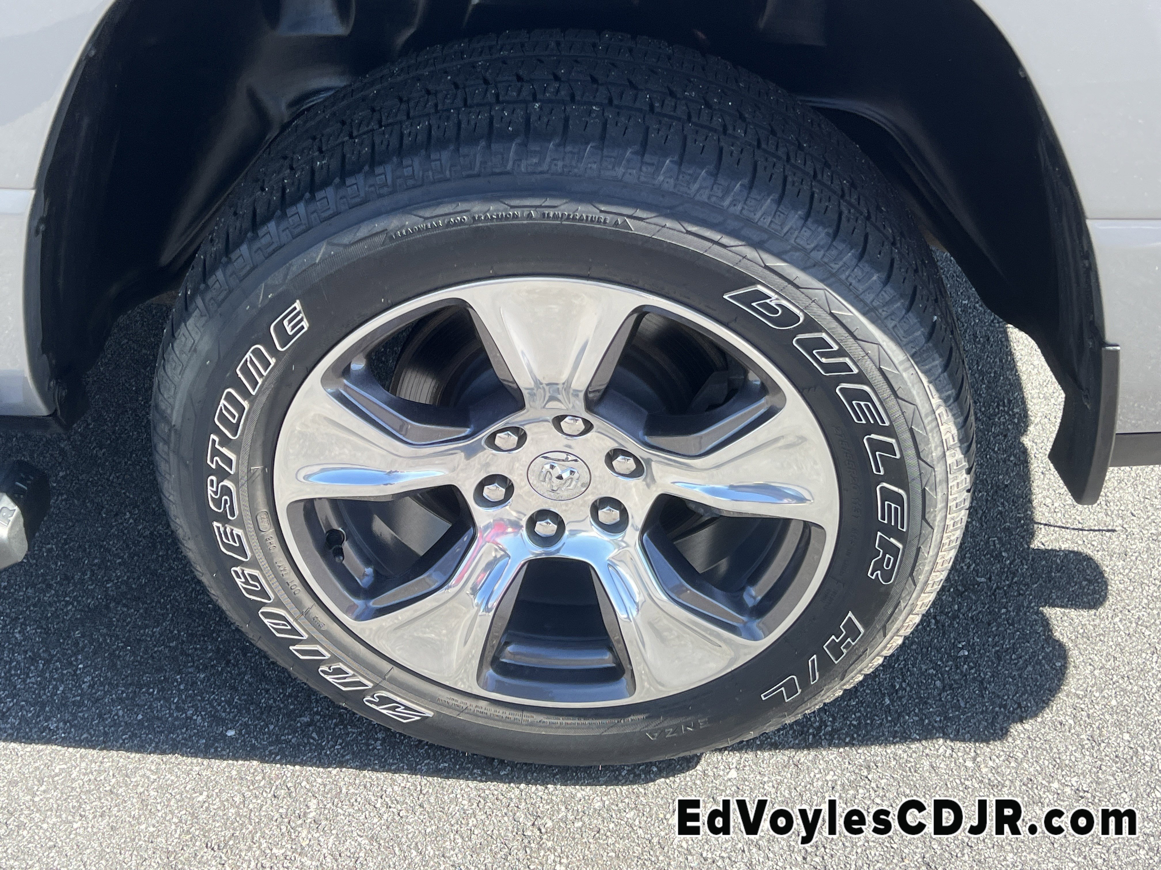 Used 2023 RAM 1500 Laramie image 24