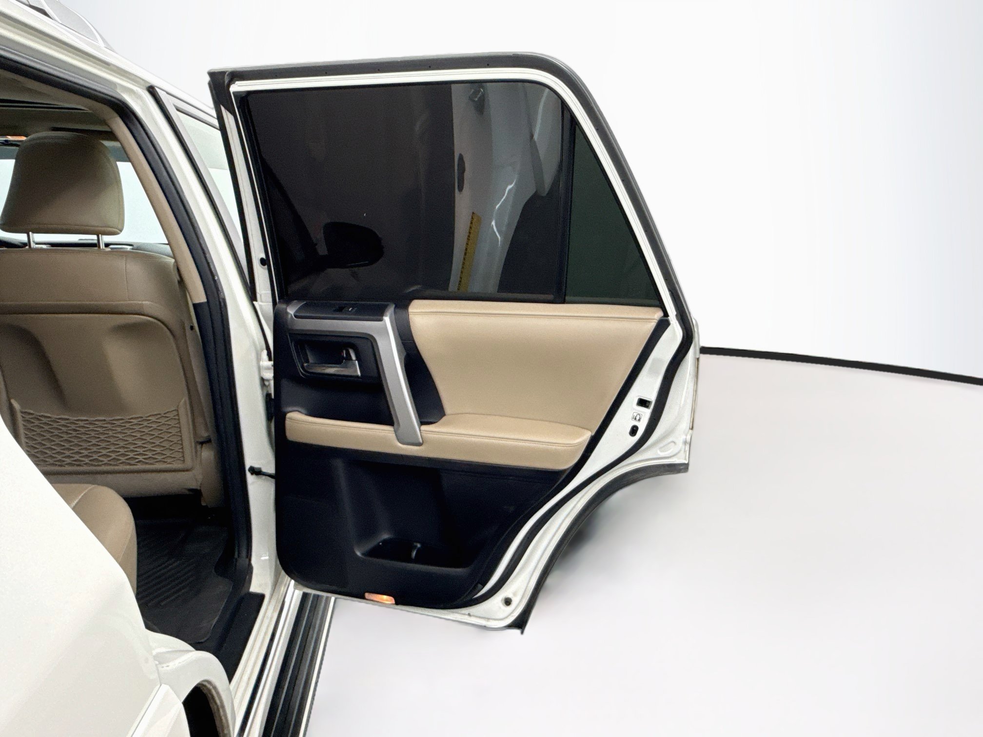 Used 2014 Toyota 4Runner Limited RWD image 27