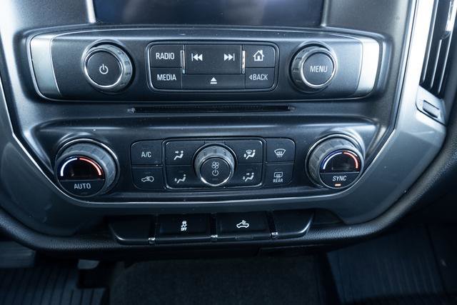 Used 2018 Chevrolet Silverado 1500 LT w/ All Star Edition image 22