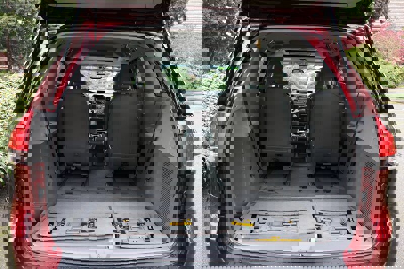 Used 2011 Toyota Sienna XLE w/ Entertainment Pkg image 19