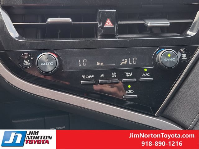 Used 2024 Toyota Camry LE FWD image 20