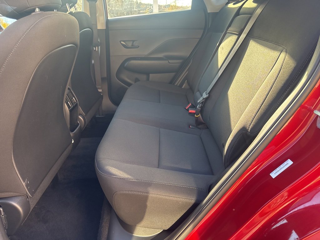 Used 2025 Hyundai Kona SEL image 16