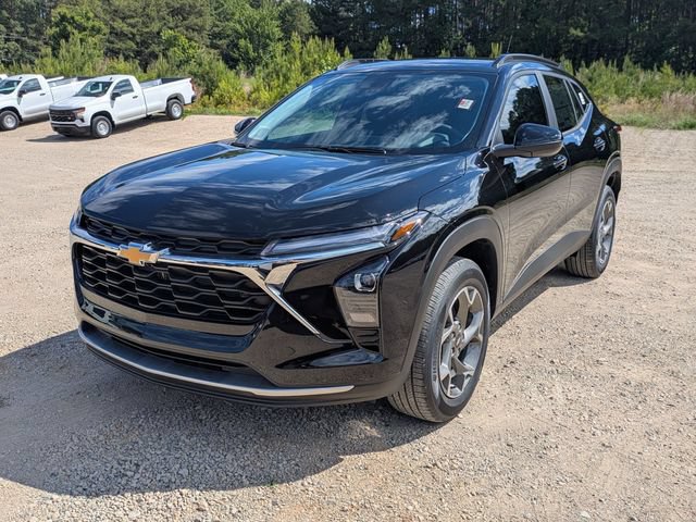 New 2026 Chevrolet Trax LT w/ Driver Confidence Package FWD image 5