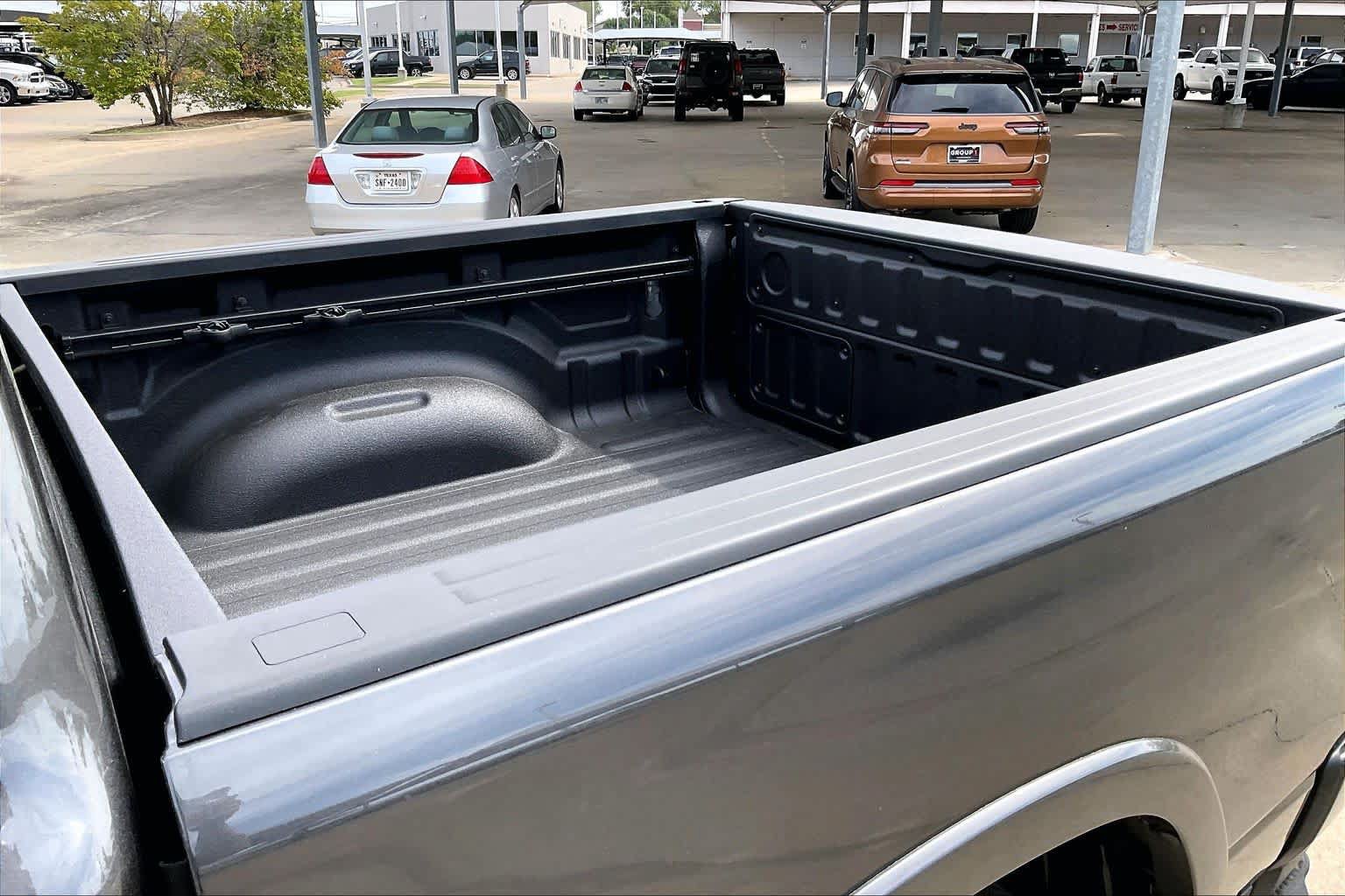 New 2027 RAM 1500 Laramie AWD/4WD image 16
