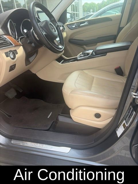 Used 2017 Mercedes-Benz GLS 450 4MATIC image 7