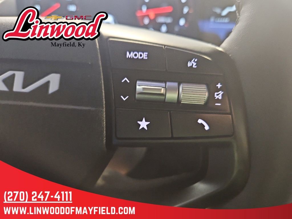 Used 2025 Kia K4 EX FWD image 17