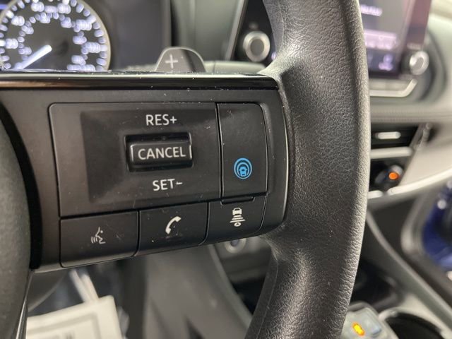 Used 2022 Nissan Rogue SV image 22