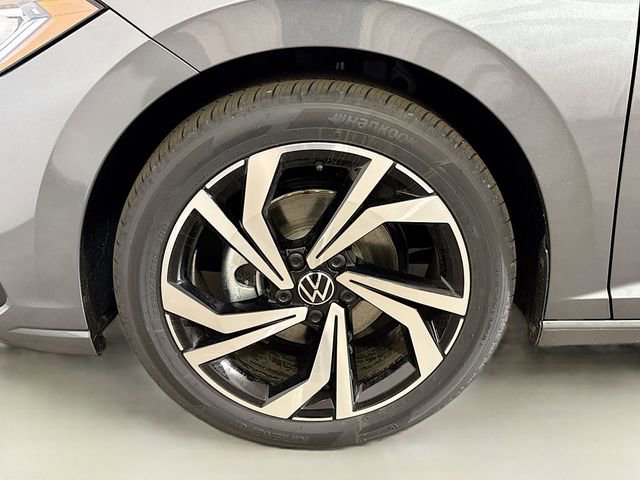 New 2025 Volkswagen Jetta SEL image 19