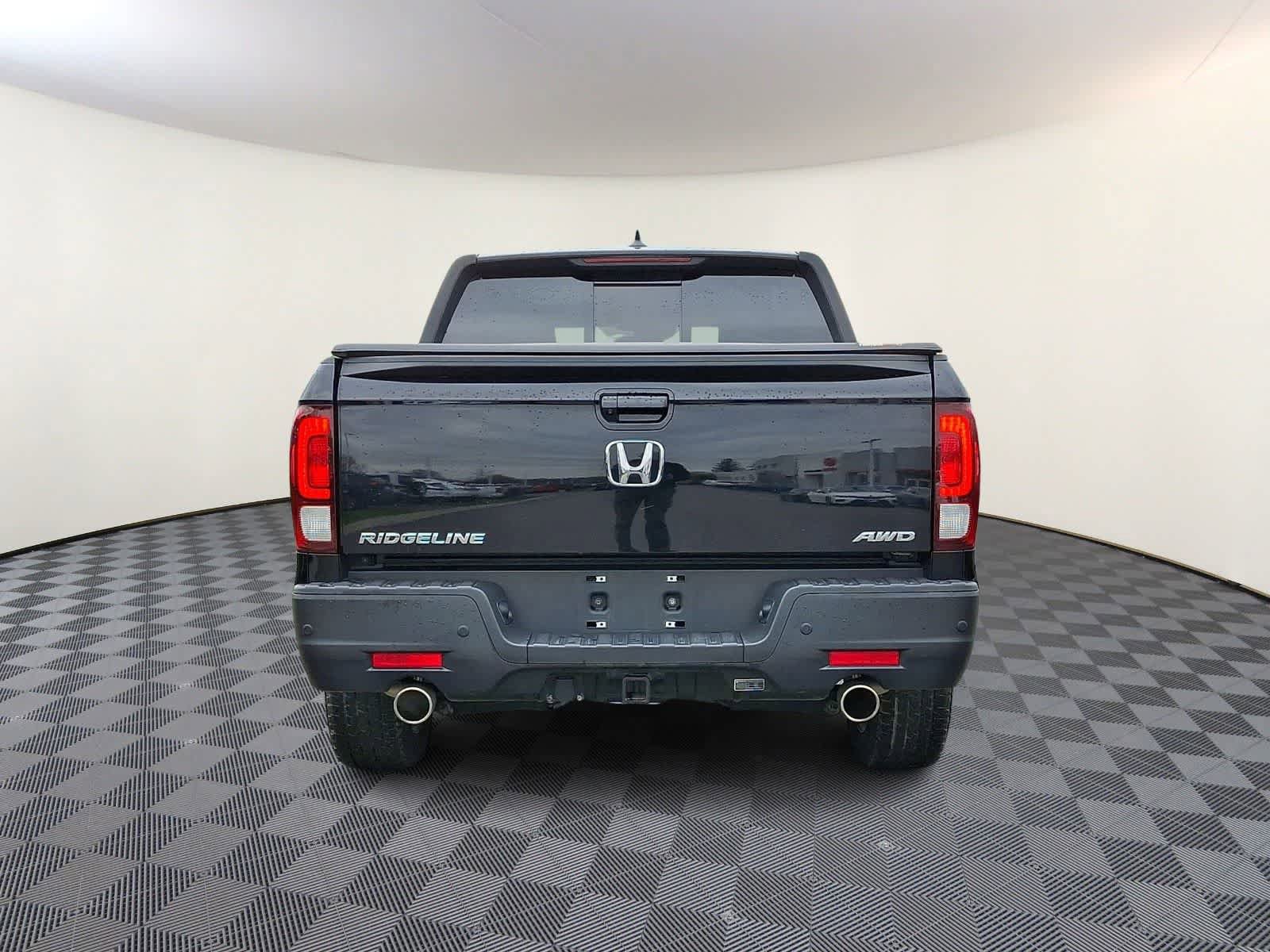 Used 2023 Honda Ridgeline RTL-E image 6