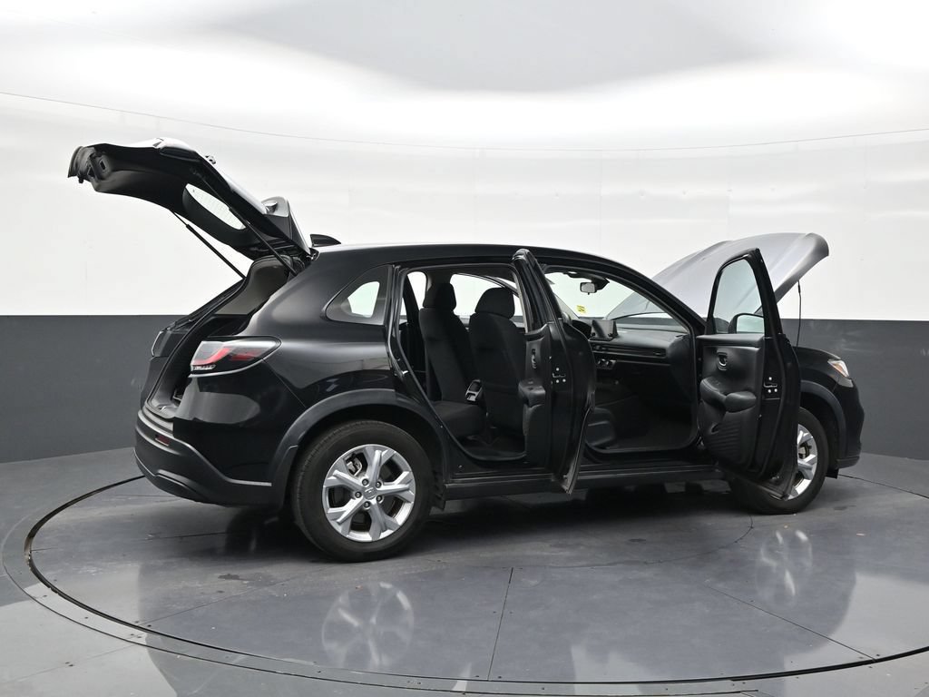 Used 2023 Honda HR-V LX image 28