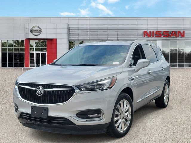 Used 2020 Buick Enclave Essence w/ Sound and Sites Package FWD image 3