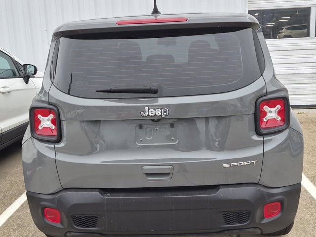 Used 2021 Jeep Renegade Sport FWD image 5