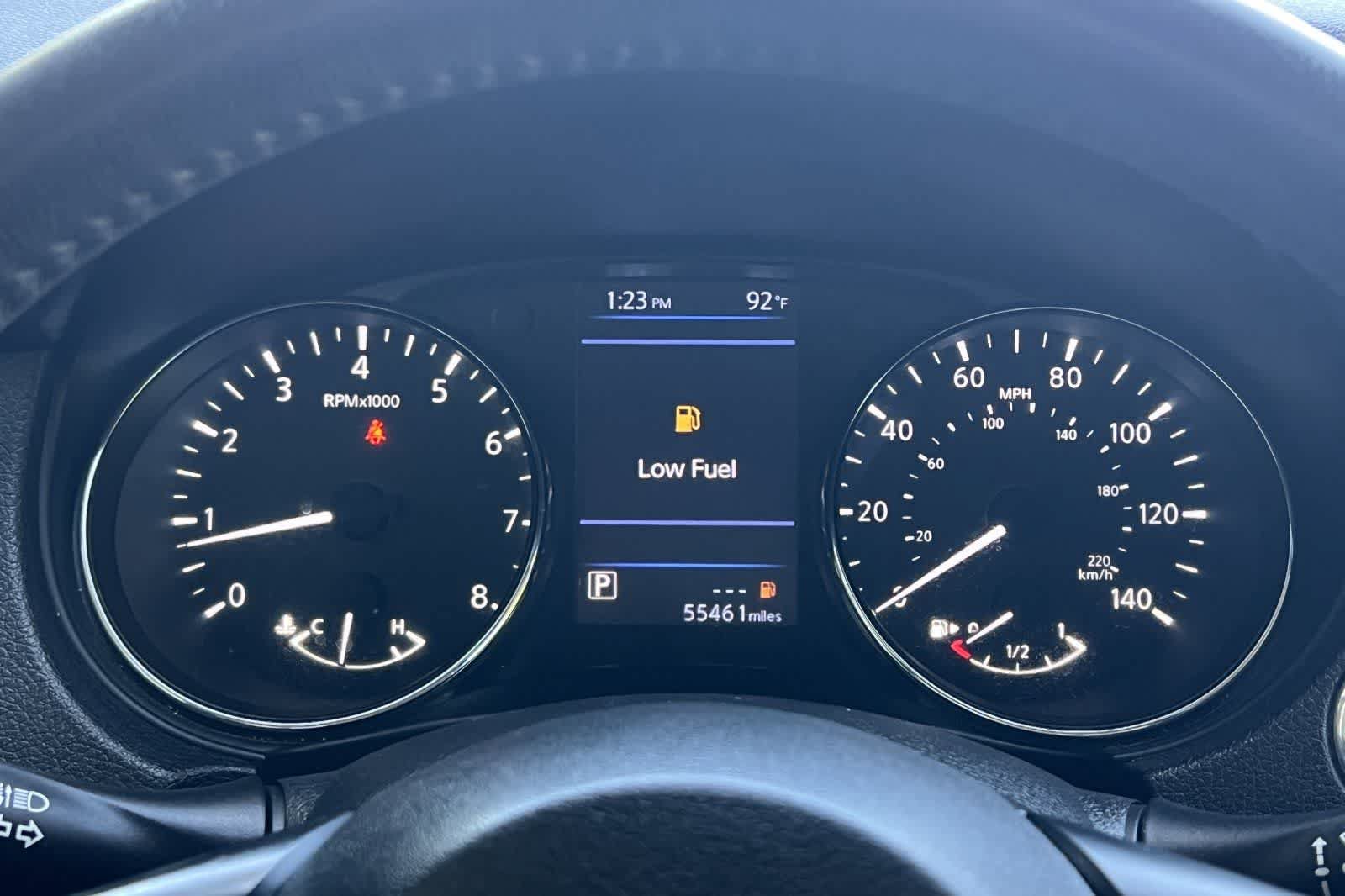 Used 2020 Nissan Rogue SV w/ Premium Package FWD image 32