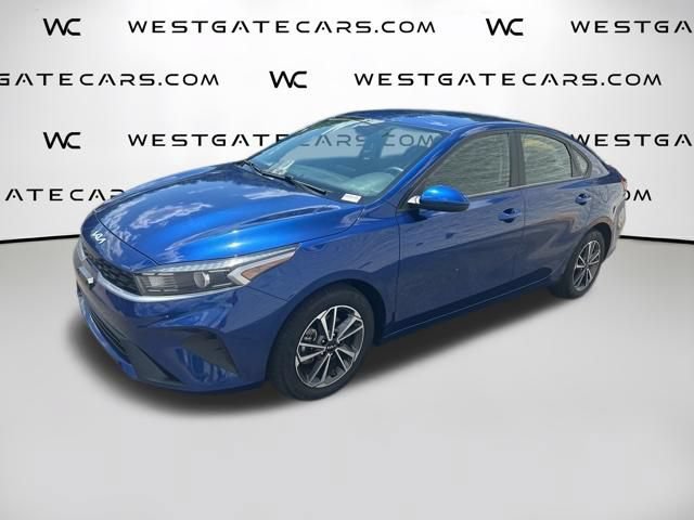 Certified 2022 Kia Forte LXS FWD image 1