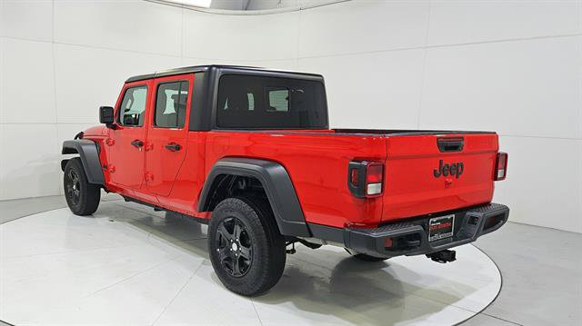 Used 2024 Jeep Gladiator Sport AWD/4WD image 6