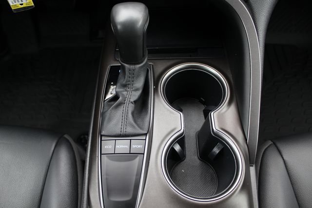 Certified 2024 Toyota Camry SE FWD image 34